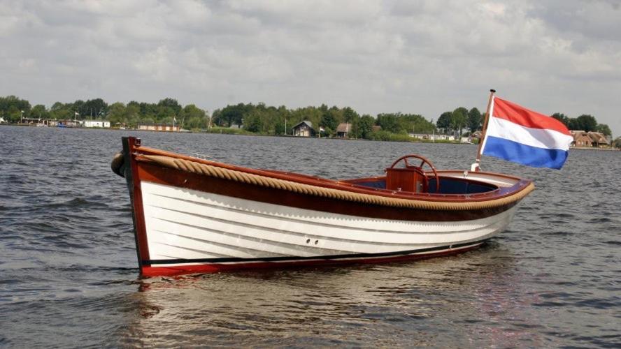 Villa The Boathouse With Boat Aalsmeer Esterno foto