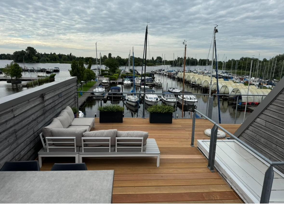Villa The Boathouse With Boat Aalsmeer Esterno foto